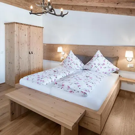 Seehof Am Waginger Апартаменты Petting